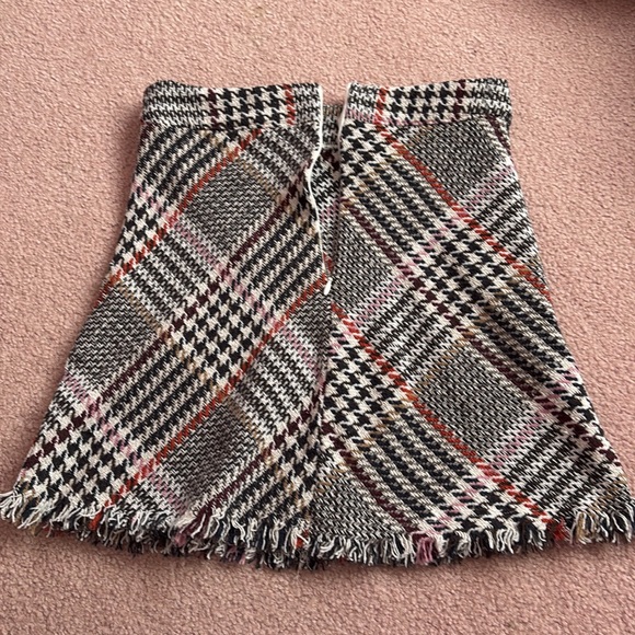 Princess Polly Twead Skirt Size 2 - Picture 6 of 8